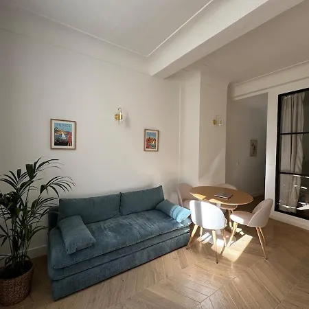 Luxury Renovated In Old Town